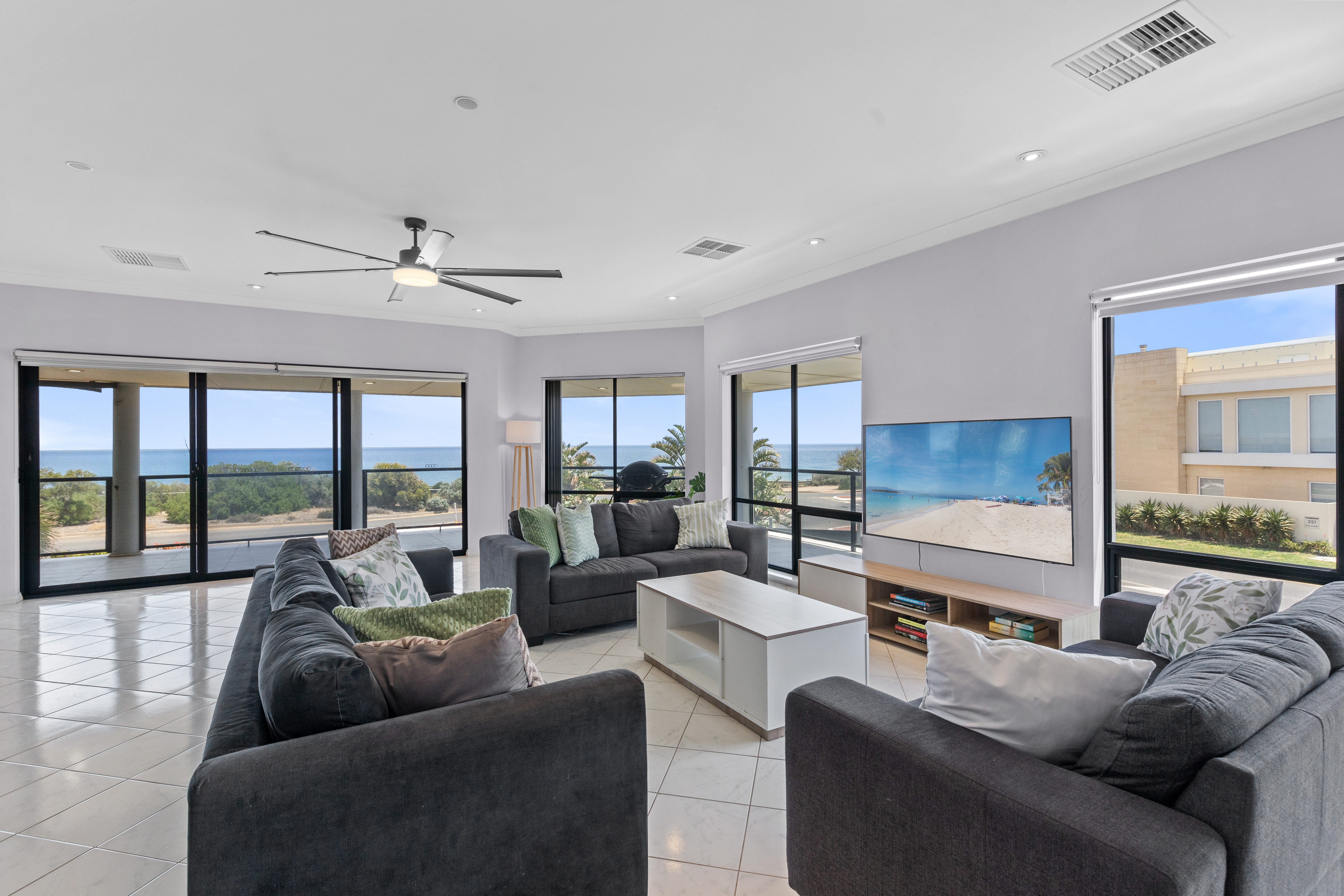 Seaford SA, Seaford - Thumbnail 2